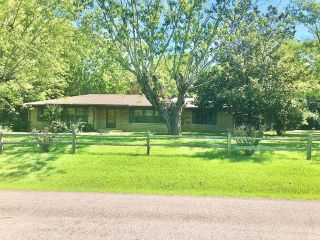 Foreclosed Home - 110 N SUNSET CIR, 42240