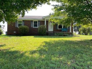 Foreclosed Home - 4592 LOVE LEE RD, 42261