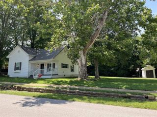 Foreclosed Home - 209 S TYLER ST, 42261