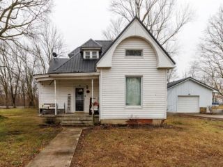 Foreclosed Home - List 100610348