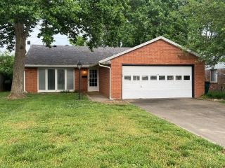 Foreclosed Home - 2615 BAYLOR PL, 42301
