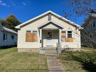 Foreclosed Home - 437 E 21ST ST, 42303