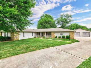 Foreclosed Home - 3474 LONDON PIKE, 42366