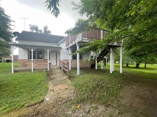 Foreclosed Home - 535 W 5TH ST, 42372
