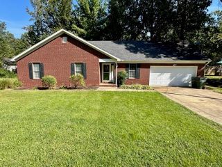 Foreclosed Home - 740 OAK ST, 42431