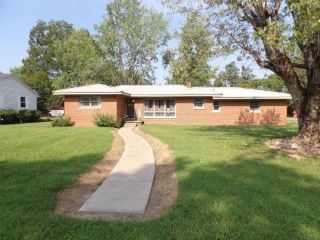 Foreclosed Home - 1223 N JOHNSON ST, 42459