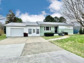 Foreclosed Home - 207 KENTUCKY AVE, 42501