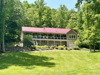 Foreclosed Home - 767 SULPHUR SPRINGS HOLLOW RD, 42501
