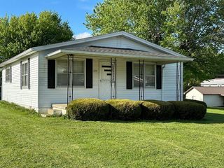 Foreclosed Home - 200 SUMMITT AVE, 42501