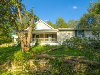 Foreclosed Home - 2170 SULPHUR SPRINGS HOLLOW RD, 42501