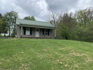 Foreclosed Home - 271 GARNER SCHOOL HOUSE RD, 42503