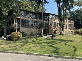 Foreclosed Home - 69 WOODSON BEND RESORT # 4, 42518