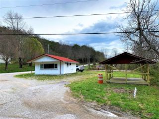 Foreclosed Home - 2622 KY 198, 42541