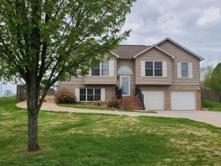 Foreclosed Home - 169 PEBBLE BRANCH DR, 42544