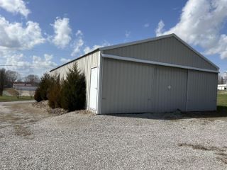 Foreclosed Home - 390 POTTERSHOP RD, 42544