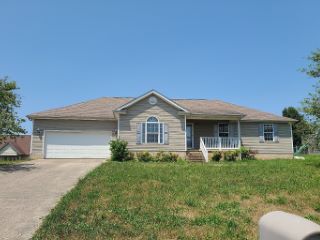 Foreclosed Home - 216 SURREY WAY, 42553