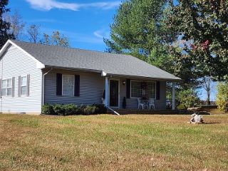 Foreclosed Home - 782 FAIRGROUNDS RD, 42602