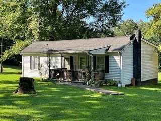 Foreclosed Home - 290 OLD BETHEL RD, 42633