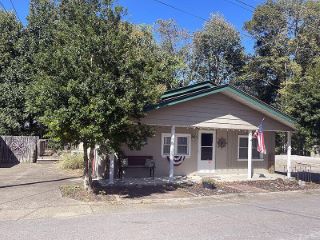 Foreclosed Home - 360 BEAVER LODGE RD, 42633