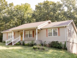 Foreclosed Home - 100 UPCHURCH DR, 42633