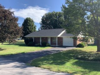 Foreclosed Home - 134 CHEROKEE AVE, 42642