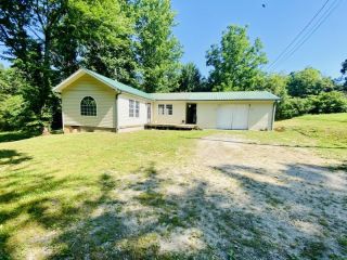 Foreclosed Home - 548 HIGHWAY 741, 42647