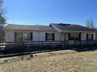 Foreclosed Home - 1556 SANDHILL RD, 42653
