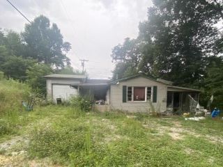 Foreclosed Home - 66 HOLLOWAY CEMETERY RD, 42653