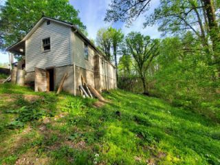 Foreclosed Home - 280 OLD BAILEY RD, 42653
