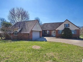 Foreclosed Home - 605 PARTRIDGE WAY, 42701