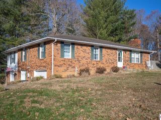 Foreclosed Home - 1387 FERRILL HILL RD, 42716