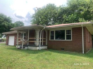 Foreclosed Home - 4013 GLASGOW RD, 42717