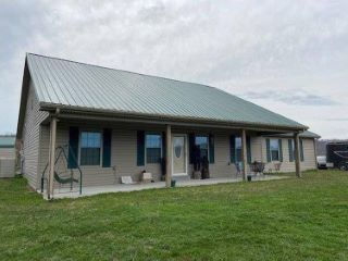 Foreclosed Home - 214 OIL SHALE RD, 42718