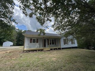Foreclosed Home - 1490 MORGANTOWN RD, 42721