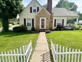 Foreclosed Home - 705 GREENSBURG ST, 42728