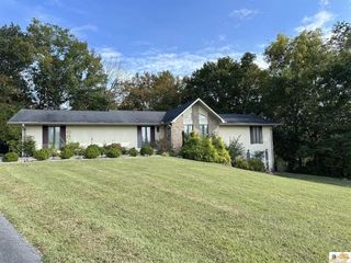 Foreclosed Home - 198 CREEKPORT DR, 42728