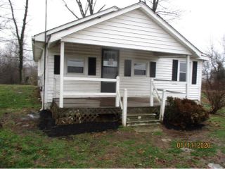 Foreclosed Home - 3435 S Long Grove Rd, 42740