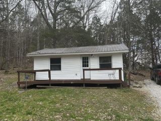 Foreclosed Home - 363 RON THOMPSON RD, 42746