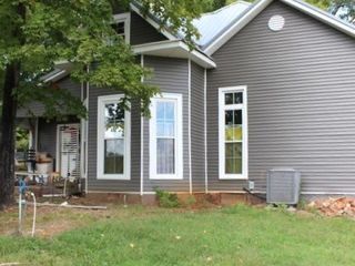 Foreclosed Home - 116 SMITH ST, 42749