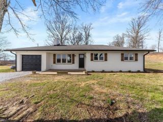 Foreclosed Home - 701 PLEASANT VIEW RD, 42762