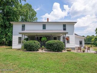 Foreclosed Home - 4288 LOGSDON VALLEY RD, 42765