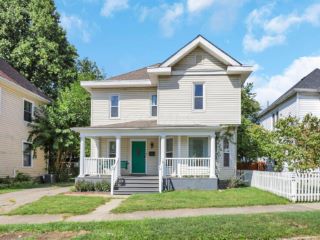 Foreclosed Home - 235 N 10TH ST, 43055