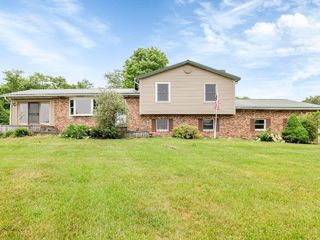 Foreclosed Home - 9141 SOMERSET RD, 43076