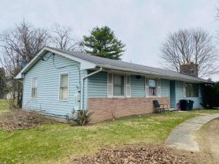 Foreclosed Home - 1088 AMITY RD, 43119