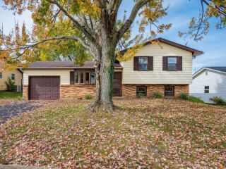 Foreclosed Home - 3263 TAREYTON DR, 43123