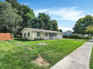 Foreclosed Home - 1811 W MULBERRY ST, 43130