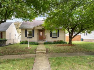 Foreclosed Home - 823 FRANKLIN AVE, 43130