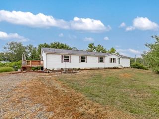 Foreclosed Home - 19535 STATE ROUTE 180, 43135