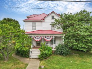 Foreclosed Home - 202 N MAIN ST, 43148