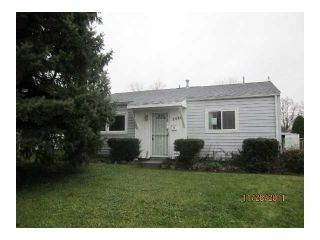 Foreclosed Home - 3088 BLUEFIELD DR, 43207